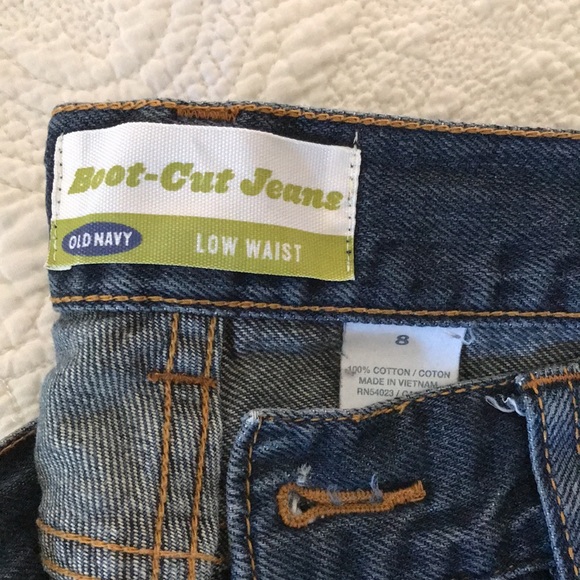 Old Navy boot-cut jeans Sz 8 - Picture 2 of 6